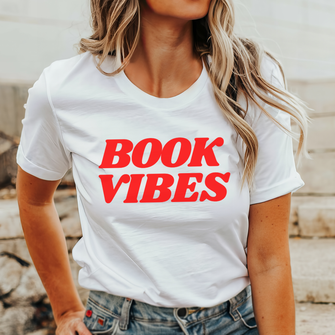 Book Vibes Tee